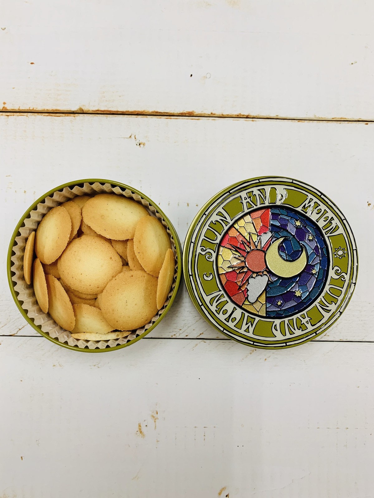 ラングドシャ 太陽と月缶 Patisserie Himawari パティスリーヒマワリ