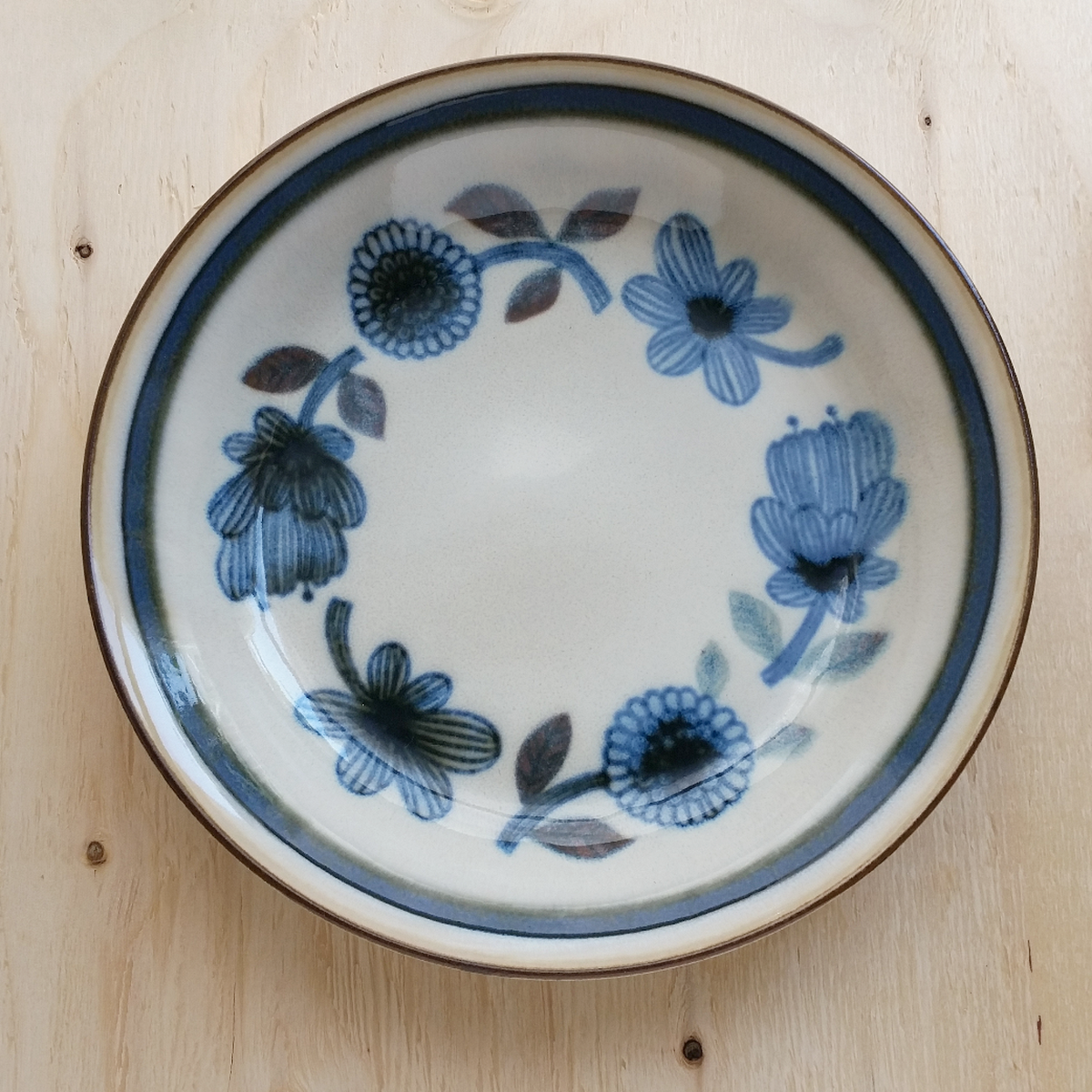 クラシコ おしゃれな北欧風食器 深皿 カレーパスタ皿 花柄 美濃焼 京都のかわいい雑貨屋さん ミハスピトゥー Mijaspittoo