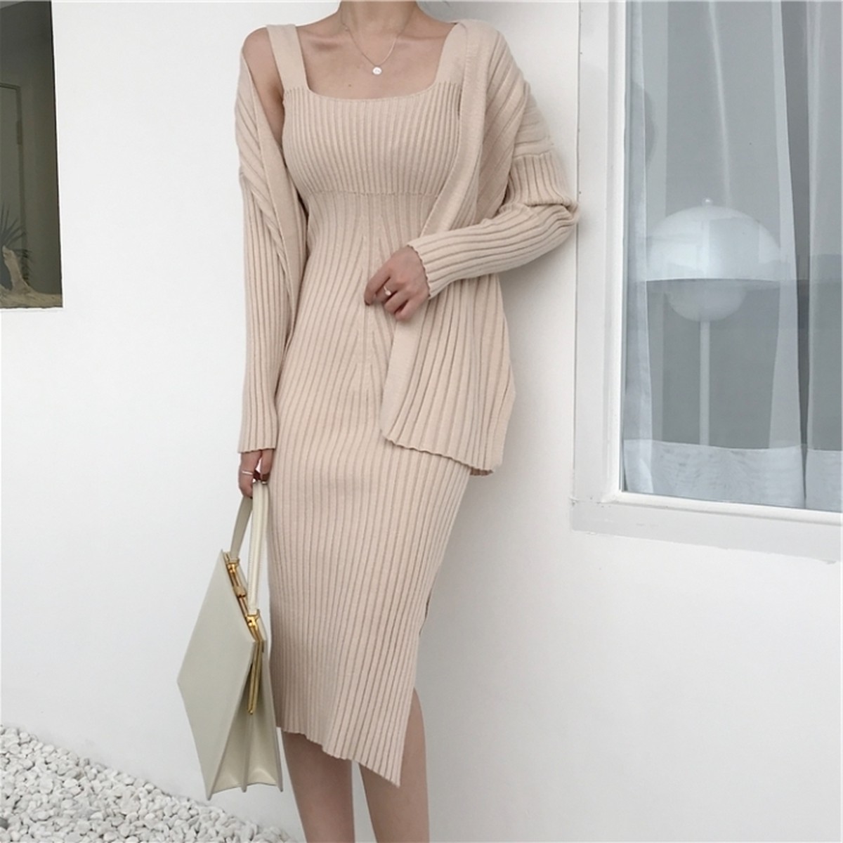 ワンピース レディース リブ編み ニット ノースリーブ ハイウエスト 膝丈 ミモレ丈 ワンピース ニットワンピ 長袖 リブニット カーディガン 羽織 セット 細身シルエット スリム ウエストマーク 細見え 美デコルテ ブラック ベージュ Officewalaa オフィスワラ