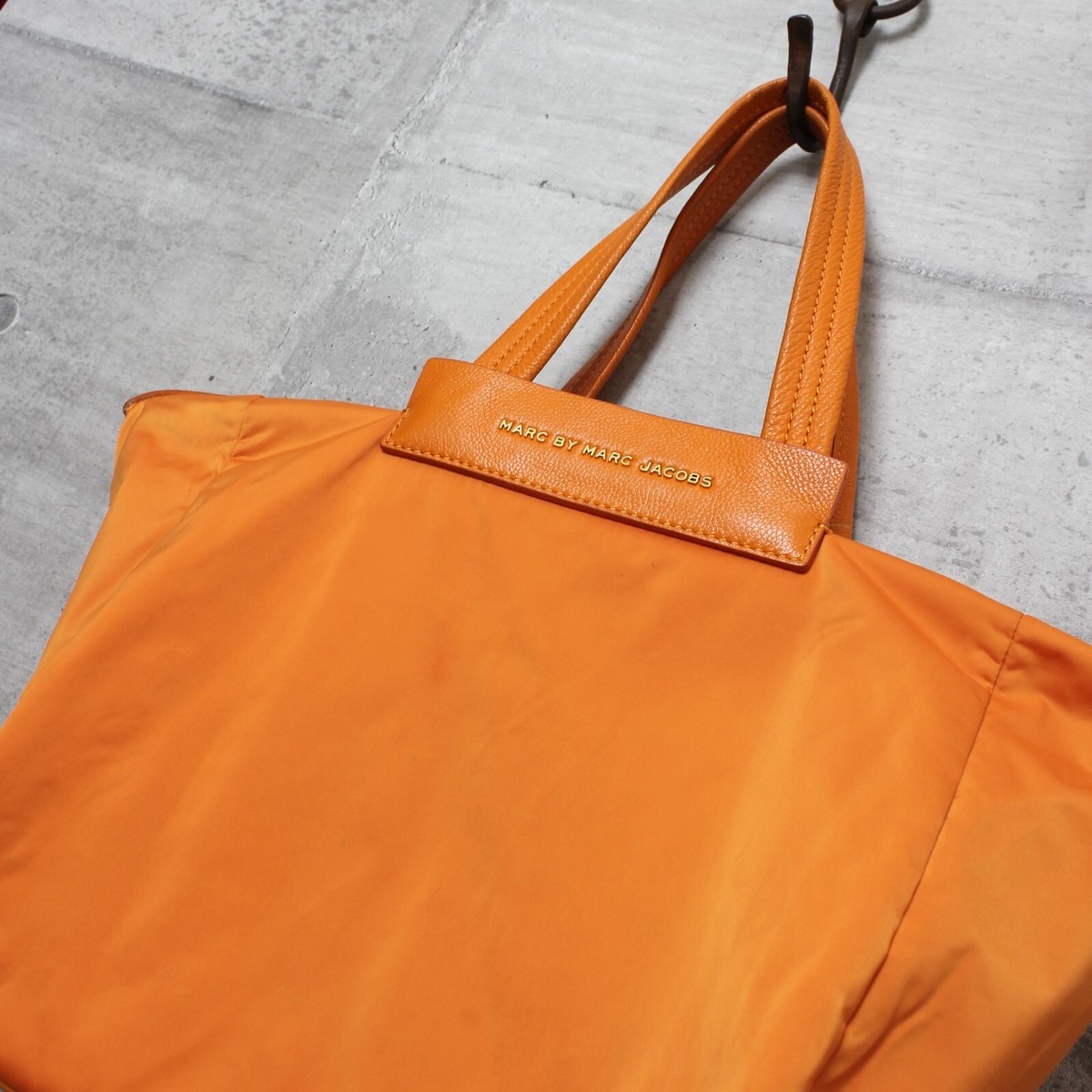 送料無料 Used 鞄 トートバッグ 古着 Marc By Marc Jacobs マークバイマークジェイコブス トートバッグ オレンジ 古着屋 Salvation Wear