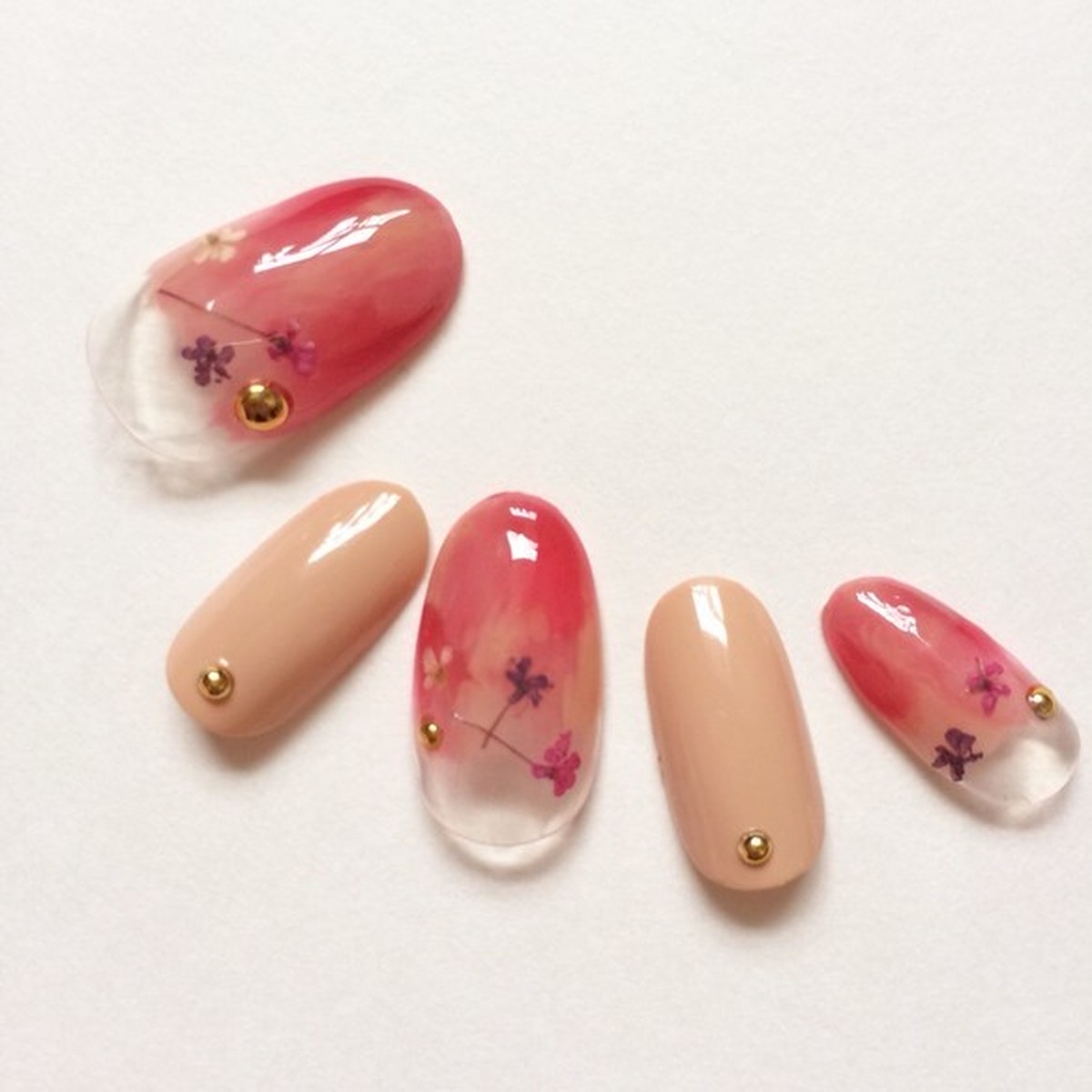 秋ネイル お花埋め込み ミルクティー ベージュ ネイルチップ Neph Nail １級ネイリストによる３dネイルパーツ ネイルチップ販売