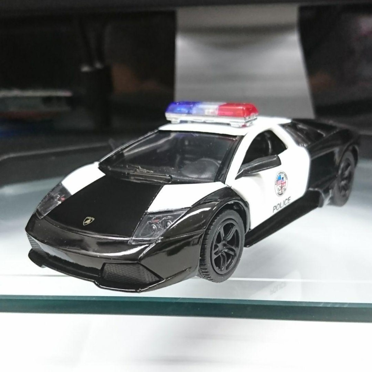 Kinsmart ランボルギーニ ムルシエラゴ Lp640 ポリスカー マイストミニカーショップ