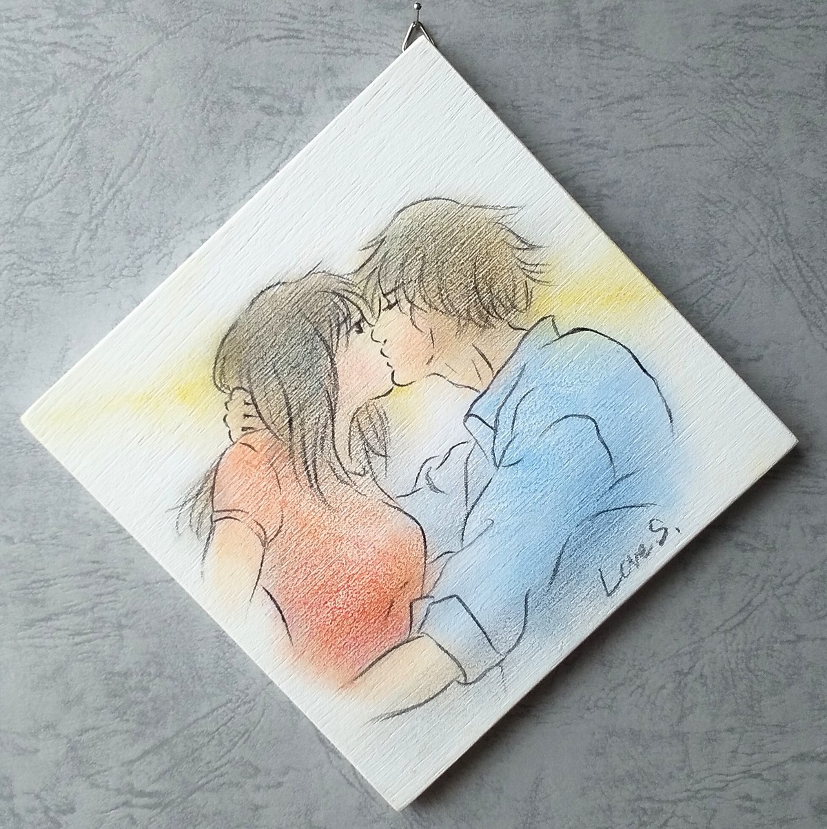 Love004m キス ラブ Love 恋 イラスト 壁面 飾り 板絵 癒し 胸キュン 板絵 さっちん
