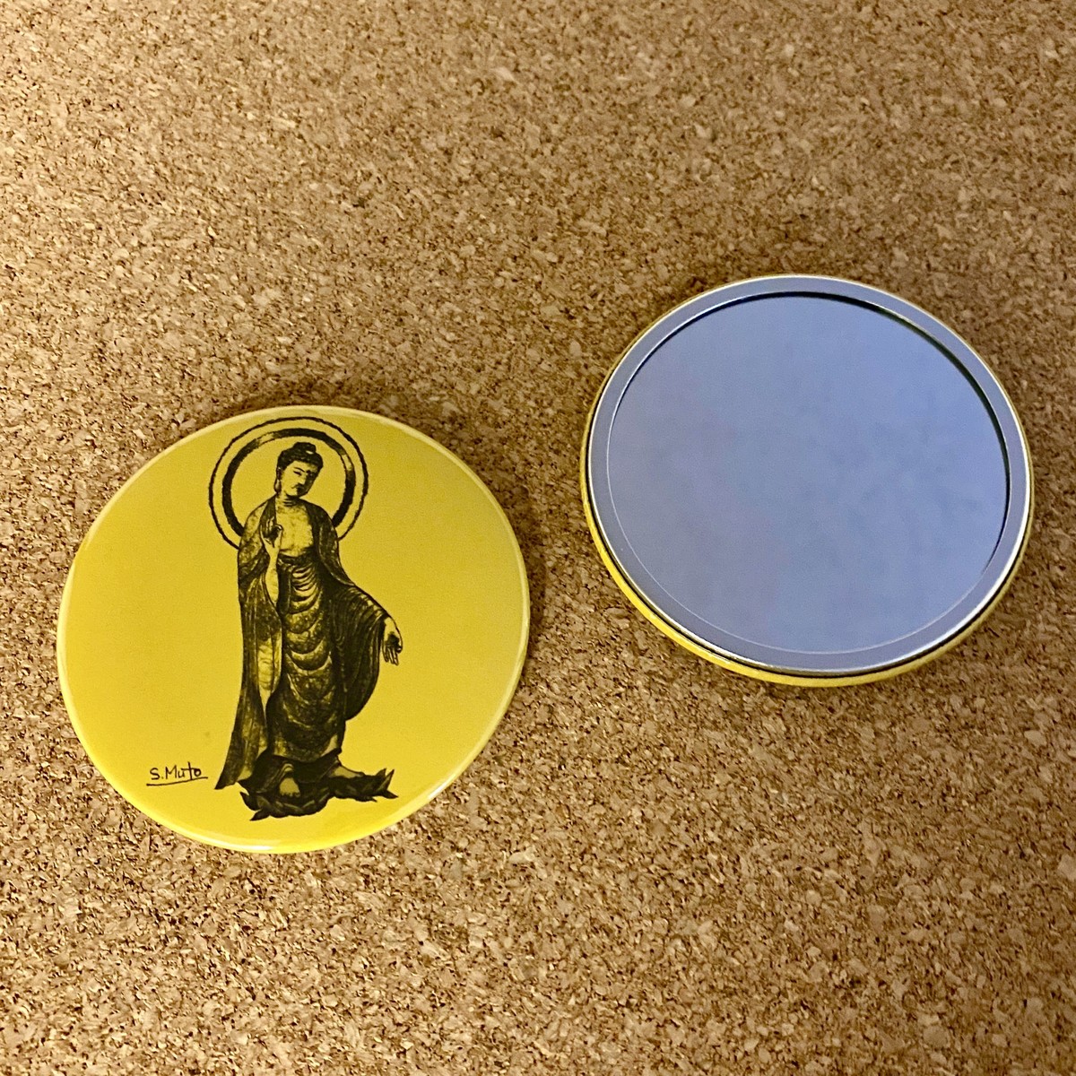 缶ミラー 阿弥陀如来像 イエロー Sanzon Gallery