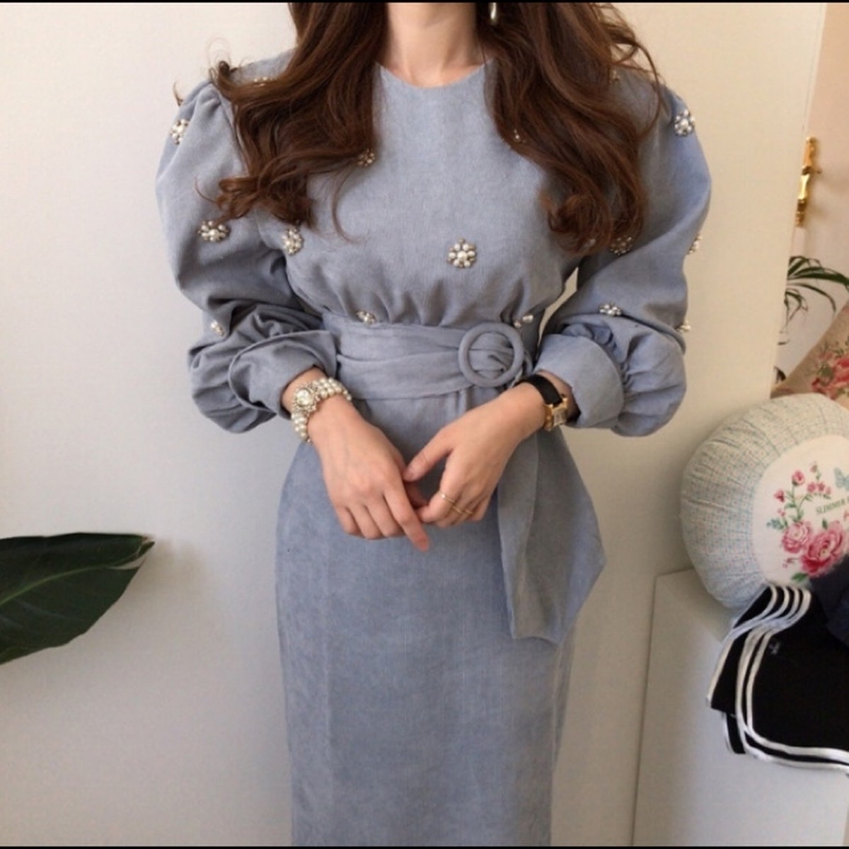 返品送料無料 超美品rirandture ビジュー付きワンピース オープニング大放出セール