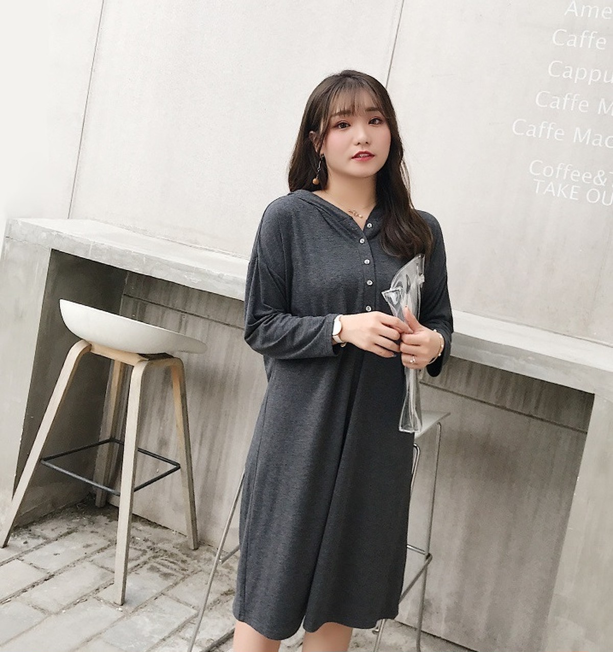 Scfs00 フード付き長袖ボタン付きワンピースひざ丈 ダークグレー カジュアルワンピ ワンピースカジュアル お呼ばれ ワンピース 春ワンピース Choacloset