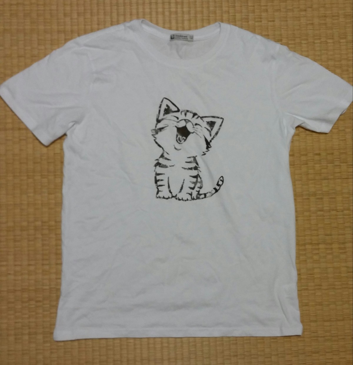 猫イラスト入りtシャツ 猫雑貨とらねこ