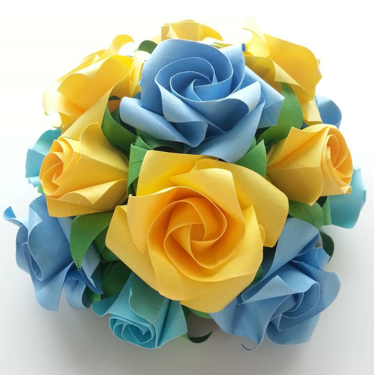 折り紙のバラ半円ブーケ Rbi Flower Art ラビフラワーアート