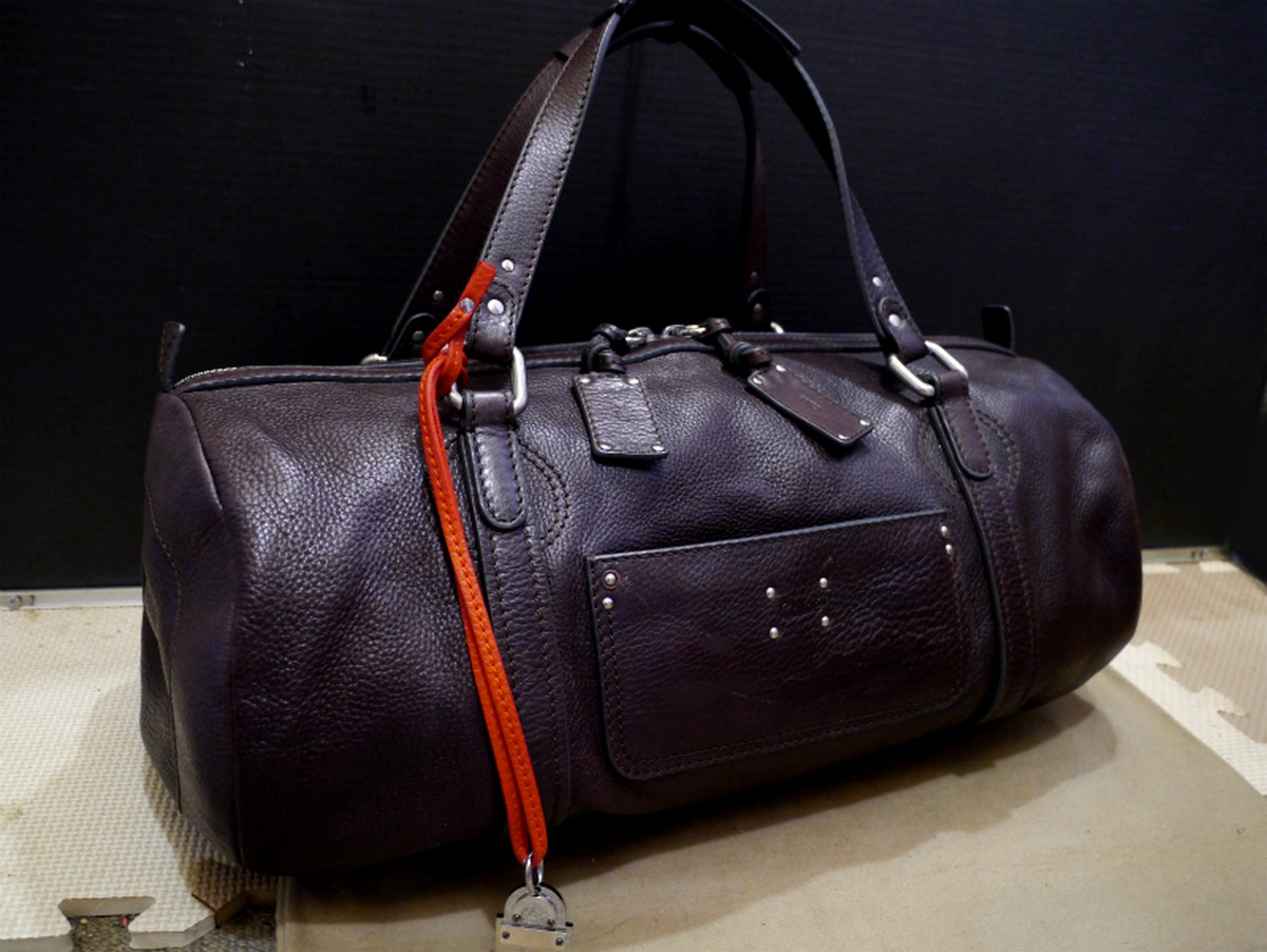 バレンタイン限定 Chloe クロエ メンズパディントン レザー ドラムボストン型 ハンド バッグ茶 バレンタインコレクションの希少カラー Dearlive Tokyo ディアライブ東京