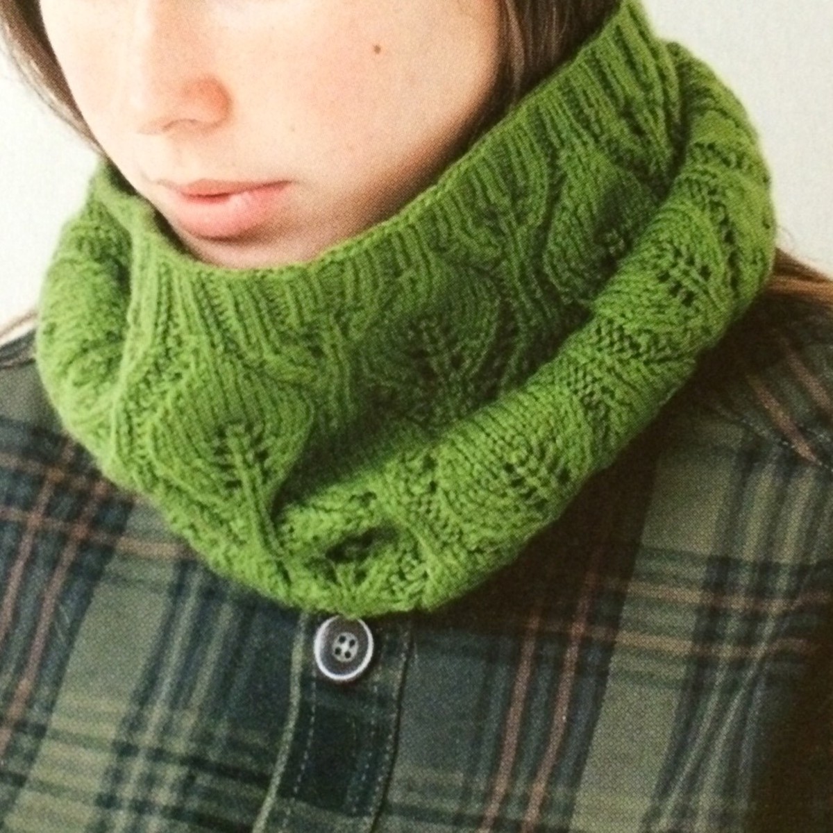 [ダウンロード編み図]グリーンリーフのネックウォーマー | Natural knit ecru*