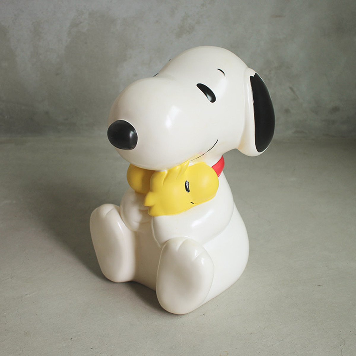 大型スヌーピー人形 貯金箱 Snoopy Peanuts Plastic Piggy Bank Collectible 1996 東京キッチュ Ofuru