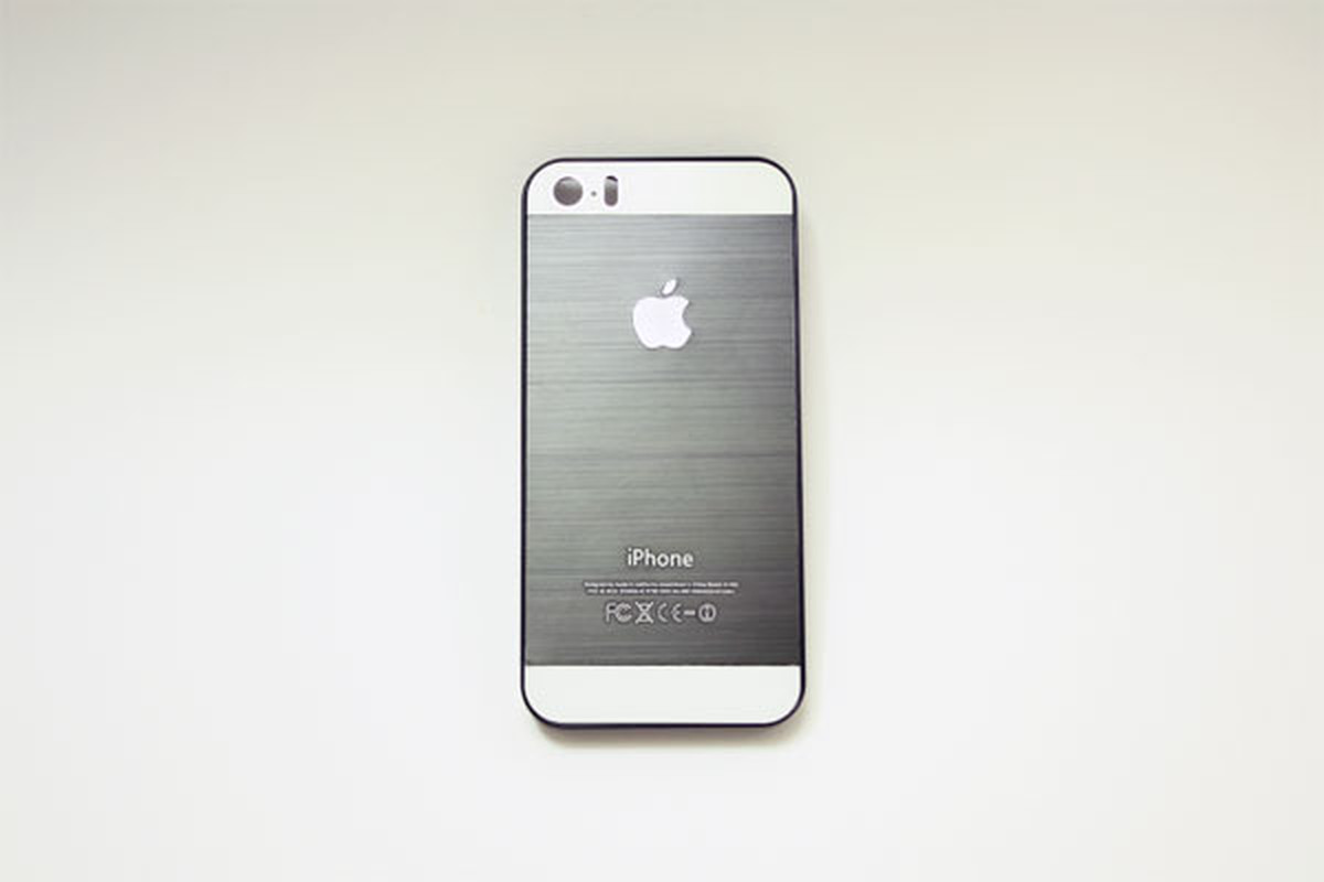 Iphone5s Iphone5 ケース アップルロゴアルミケース スマートフォン Iphone5 Iphone5sケース アルミ削り出し風 アルミケース ハード 男性 女性 シンプル スタイリッシュ Black Aqua Boy