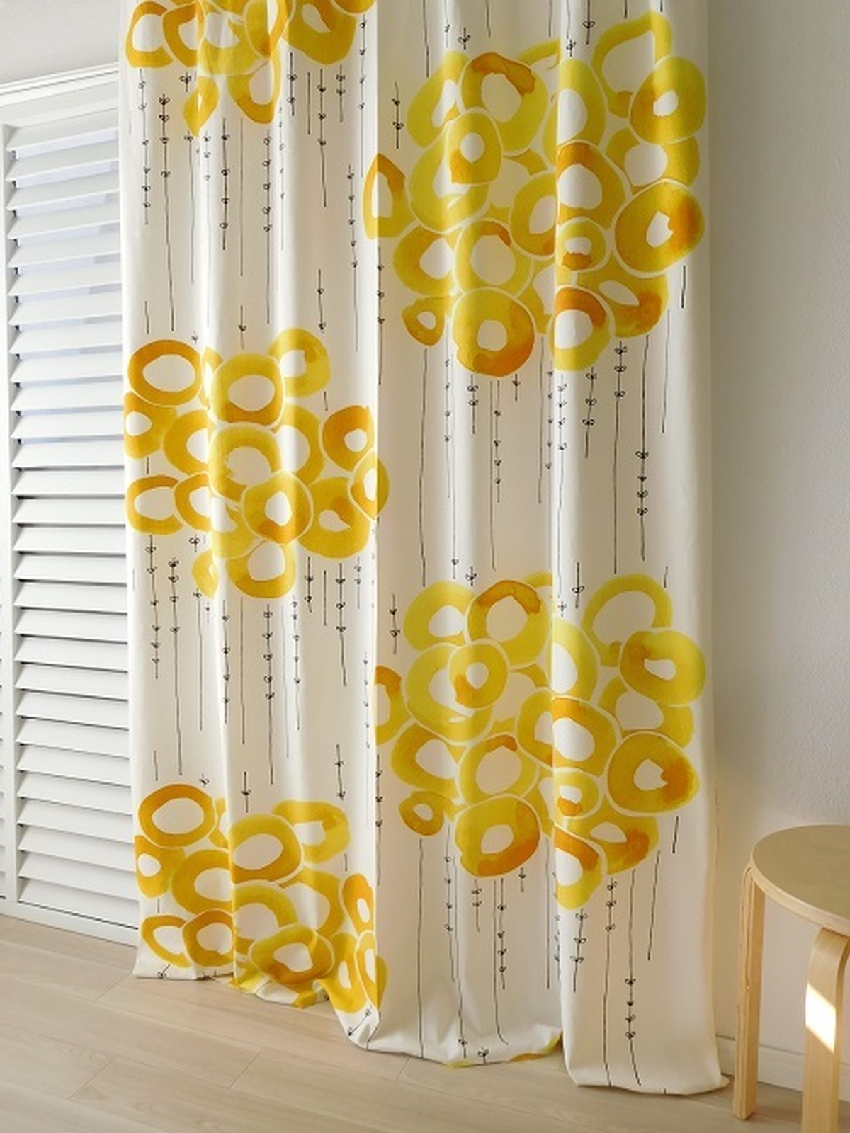 カーテン Ikeaファブリック ストックホルム 丈サイズをお選び下さい178 190 0cm 巾100cm Fabing カーテンを楽しもう Ikea生地やliberty生地をカーテンに仕立てました