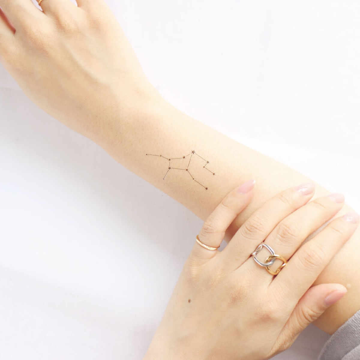 Virgo 乙女座 タトゥーシール 感性デザイン Calarito