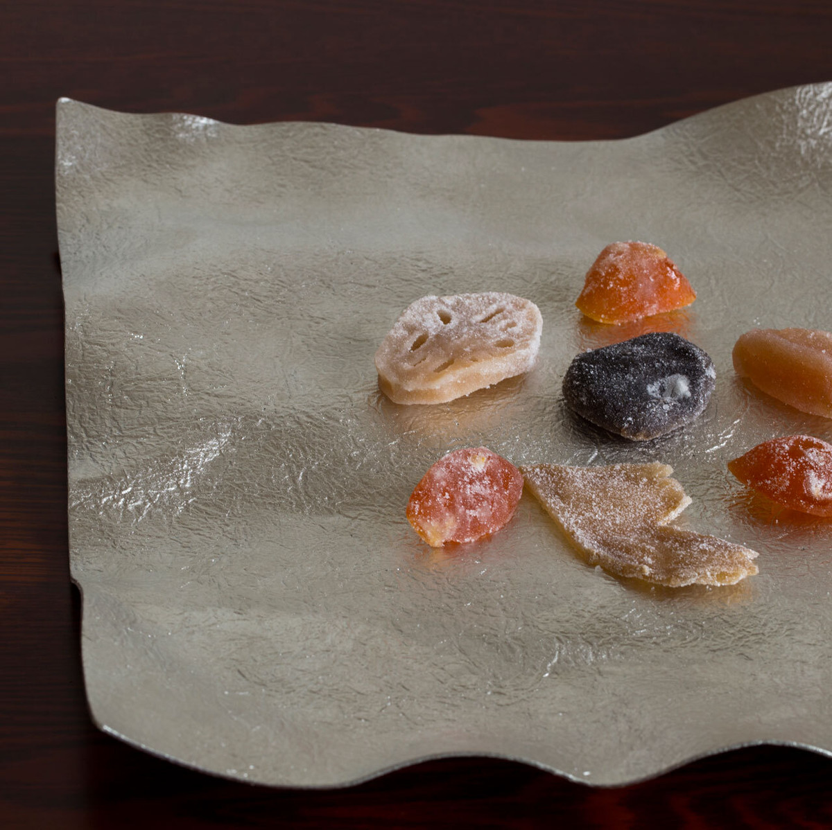 錫のプレート 金属なのに自由に曲げることが出来る錫のプレート 180 0mm Ratio ラティオ A 278 For Slow Living