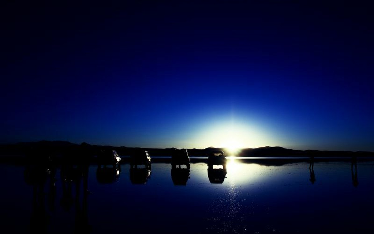 ボリビア ウユニ塩湖サンライズ Digital Photo Sale Equivalent To 3 世界絶景写真 Shop