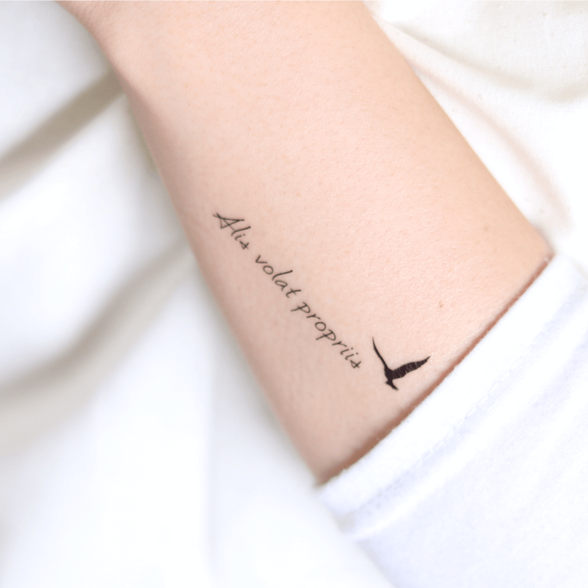 Grow Wings 鳥 羽 タトゥーシール 感性デザイン Calarito