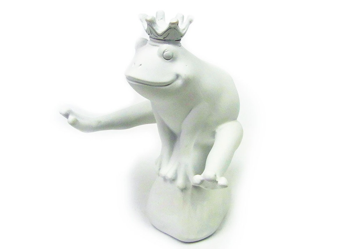 蛙の置物 ジャンプフロッグ 跳ぶ白い王冠カエル Caeru