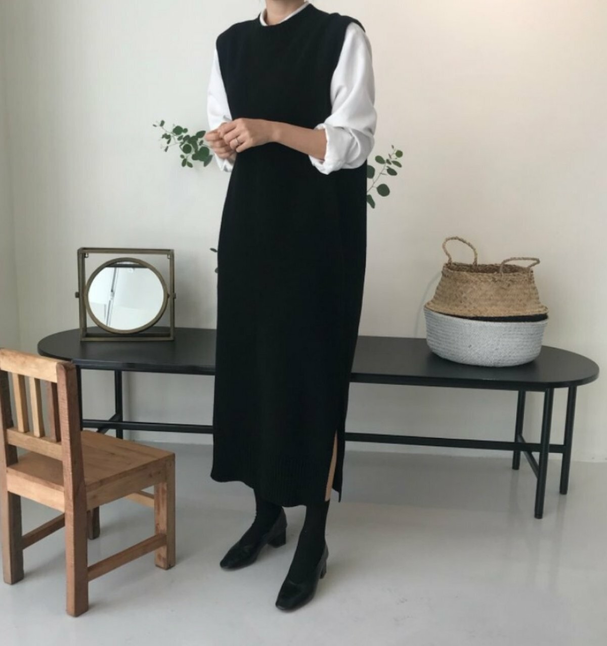 ロングニットベストワンピース レディース ワンピース ニット ロングワンピース セーター ニットワンピ クルーネック ベスト レイヤード 大人 可愛い トレンド シンプル カジュアル オシャレ 体型カバー 細見え お出かけ 無地 ハイゲージ 2116 Sayurio