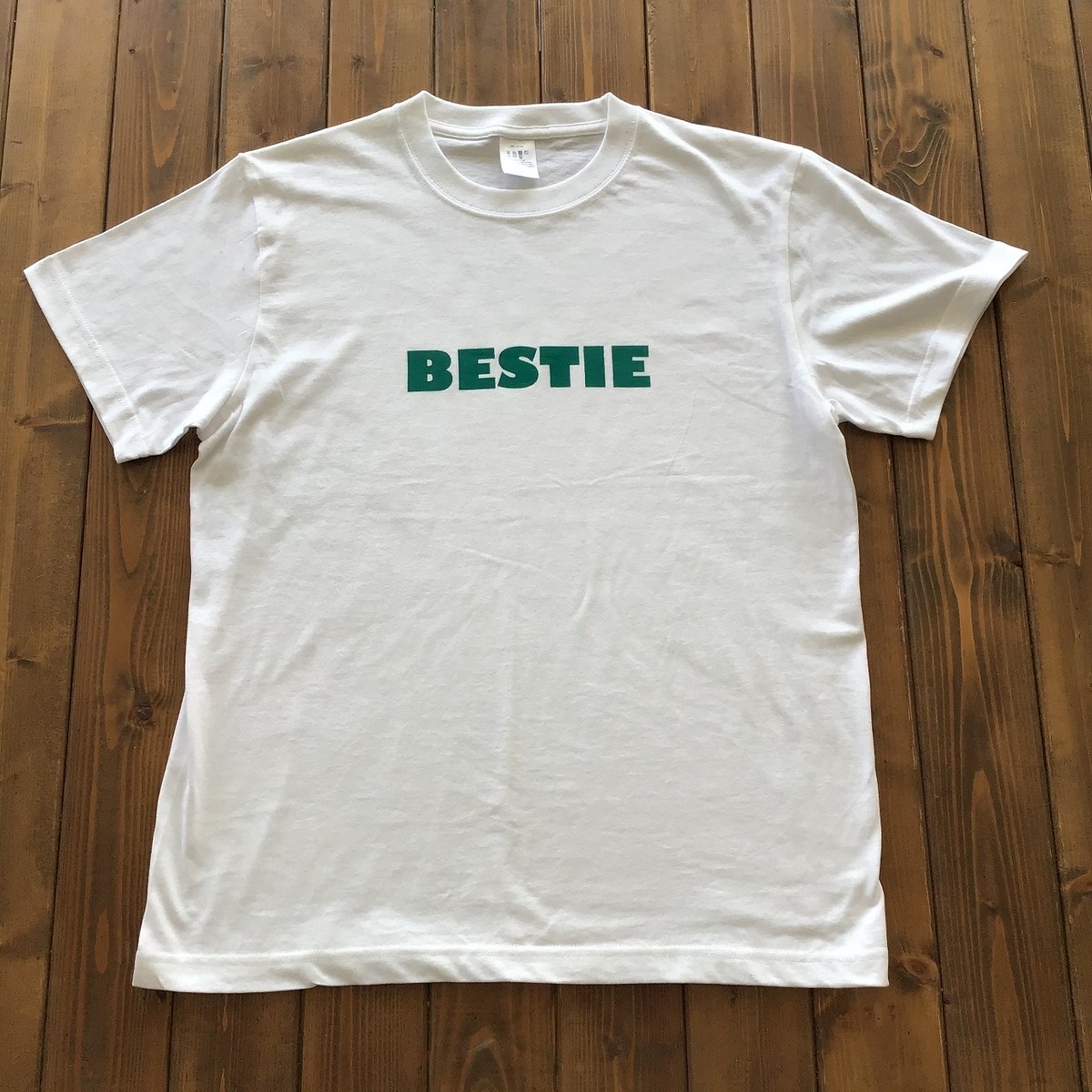 2 002 Bestie プリントtシャツ May