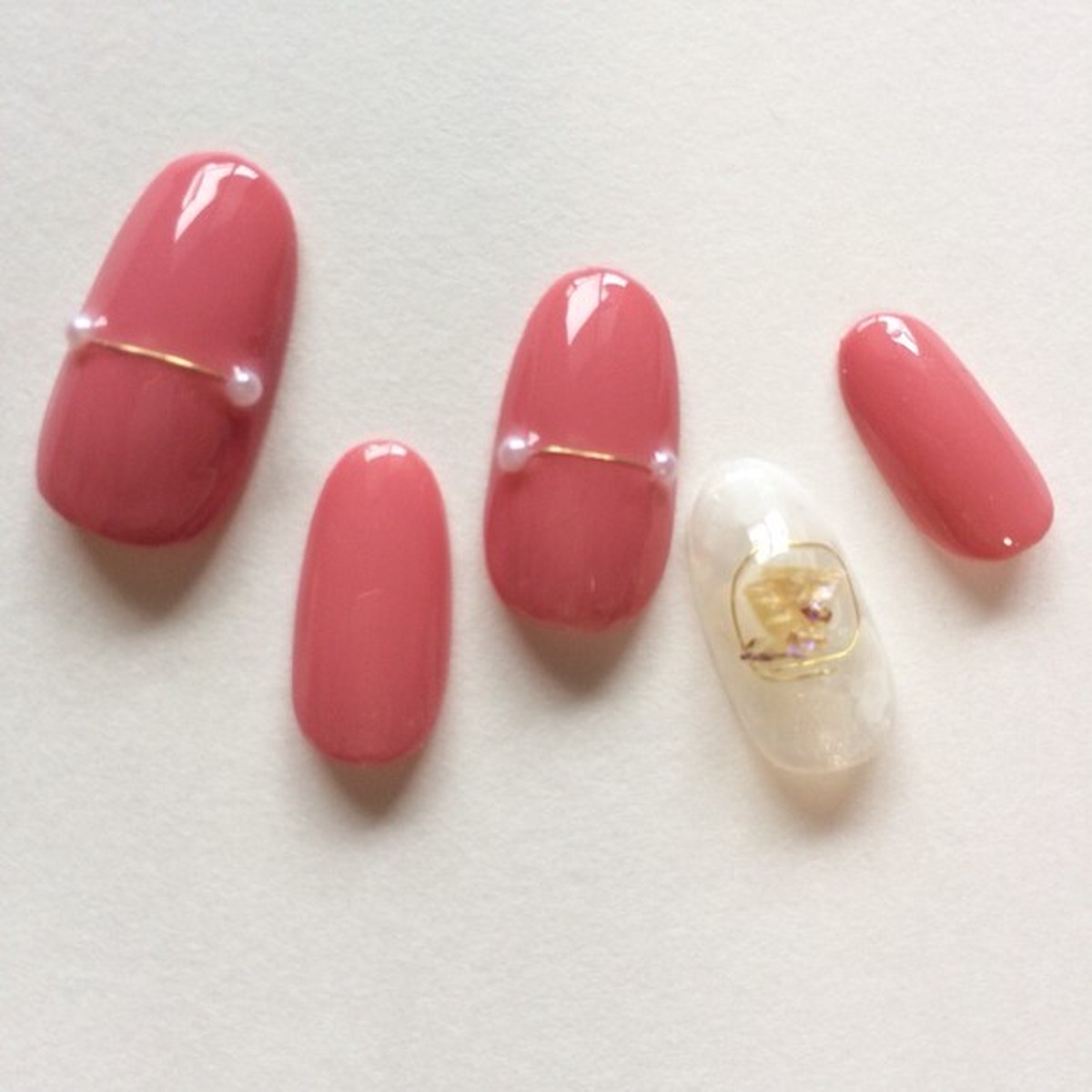 大人シンプル ピンクレッド ワイヤーアート シェル ネイルチップ Neph Nail １級ネイリストによる３dネイルパーツ ネイルチップ販売