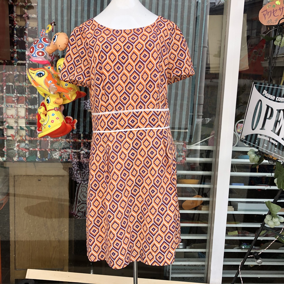 派手柄ミニワンピース 時空屋トキカケ商店