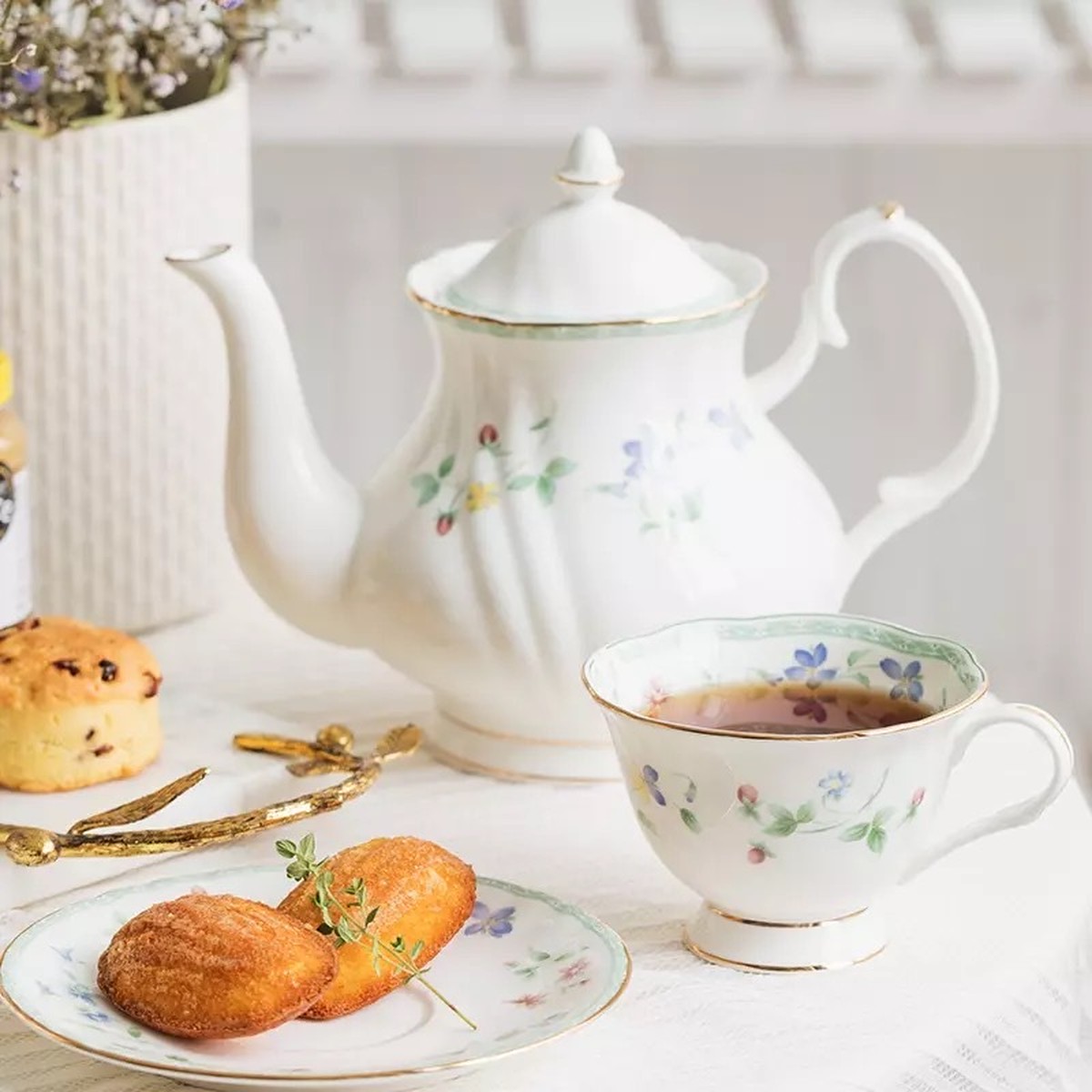 お取り寄せ商品 ティーセット ティーポット ティーカップ 紅茶 おしゃれ アンティーク 英国 花柄 Teatimepot