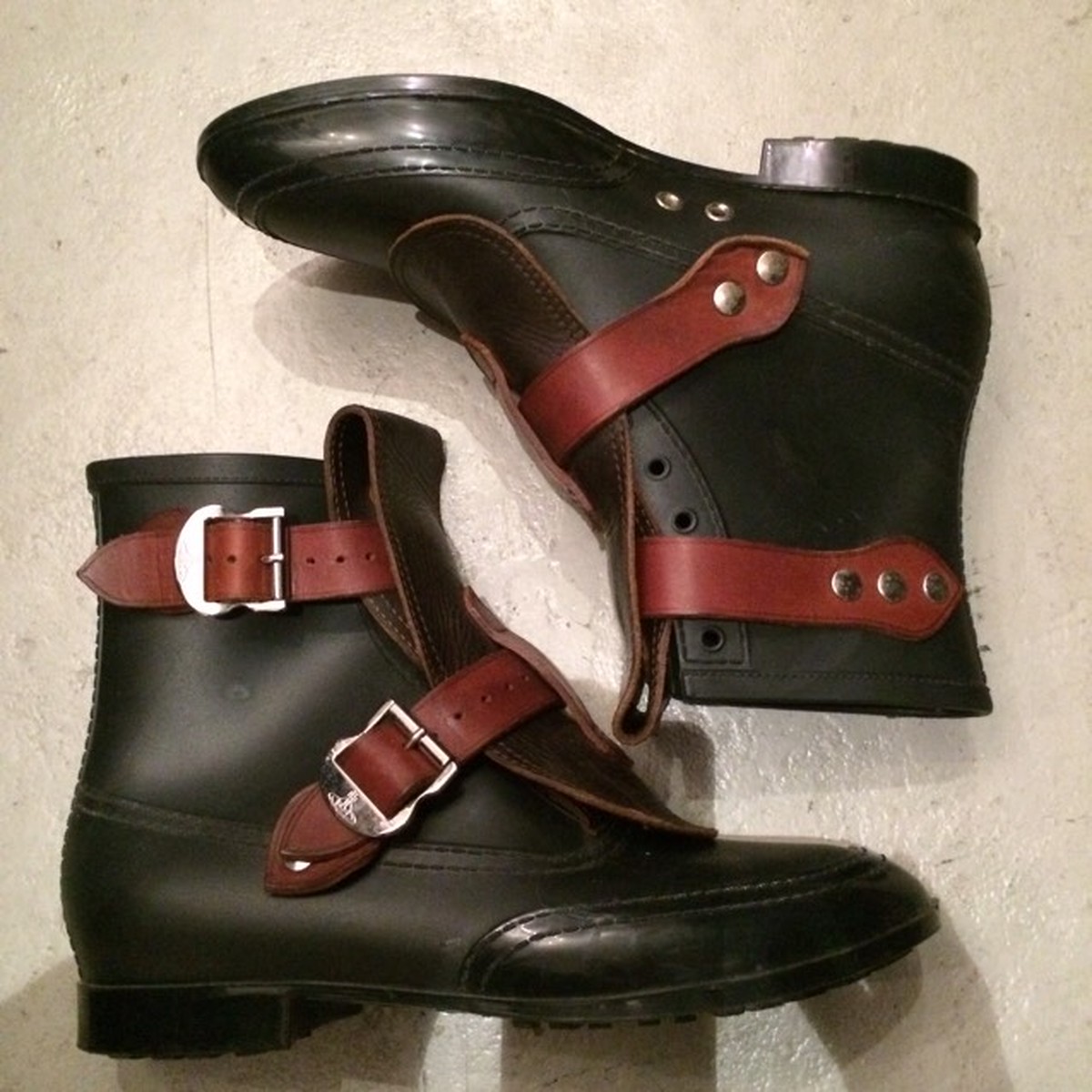 vivienne westwood bondage boots