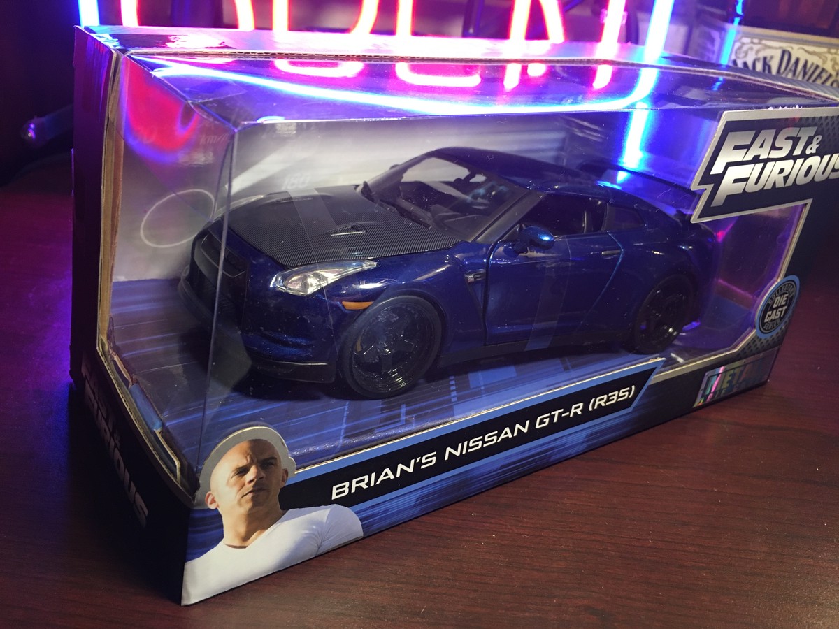 ワイスピミニカー Brian S Nissan Gt R R35 ワイルドスピード 1 24サイズ ミニカー マンケーブストア Man Cave Store ガレージ アメリカン雑貨 ホットドッグ 美容室