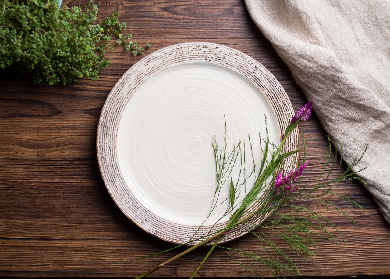 人気メーカー ブランド ８寸深皿 古赤絵粉引 和皿 10個セット プレゼント ギフト かわいい おしゃれ 器 うつわ カフェ 飲食店 業務用 食器 おすすめ 人気 取り皿 デザート皿 中皿 640g 5cm X 24 4 キッズ用食器