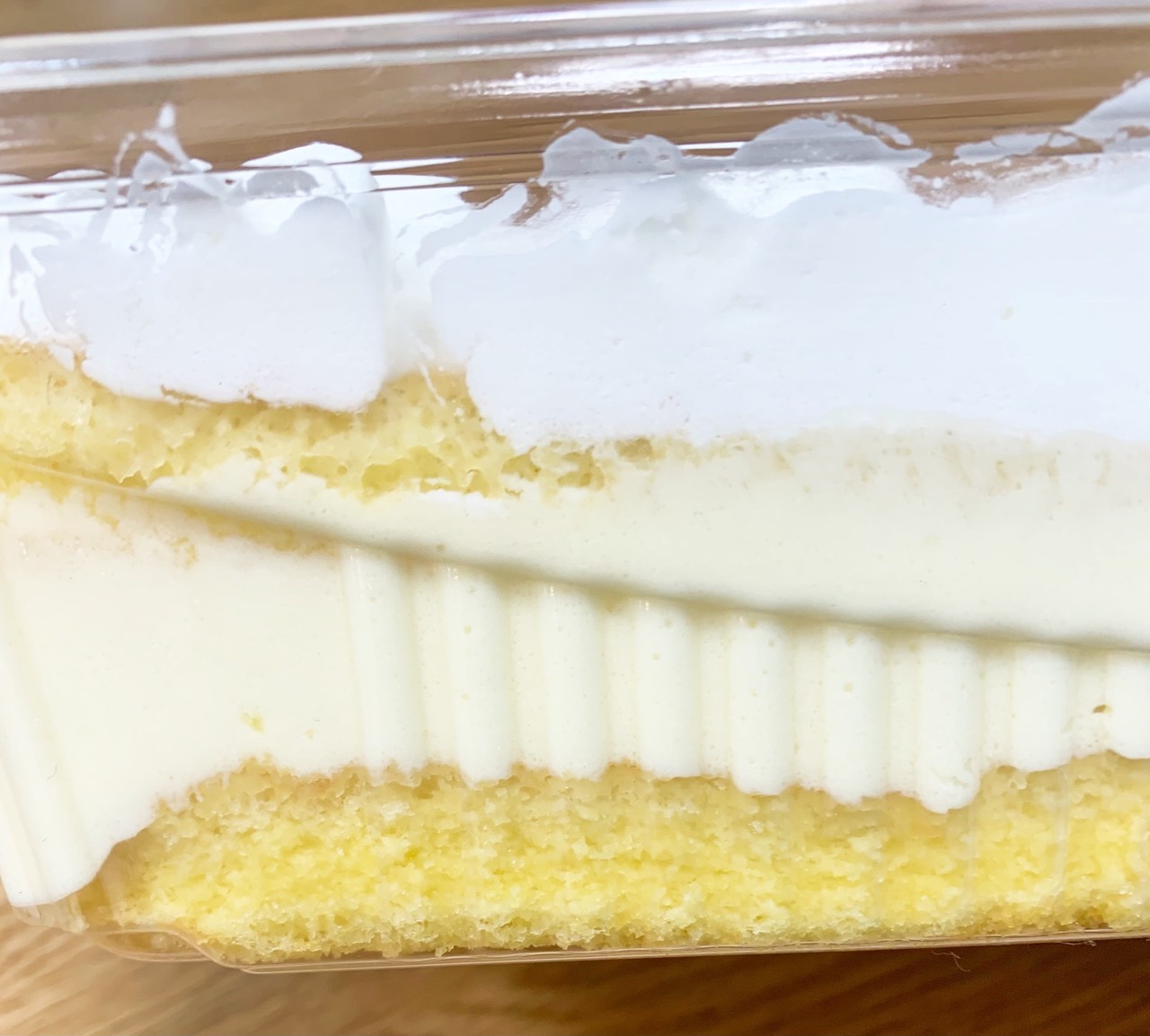 ストロベリー スコップケーキ 横33cm×縦17cm×高さ8cm(重さ:約1.5kg)