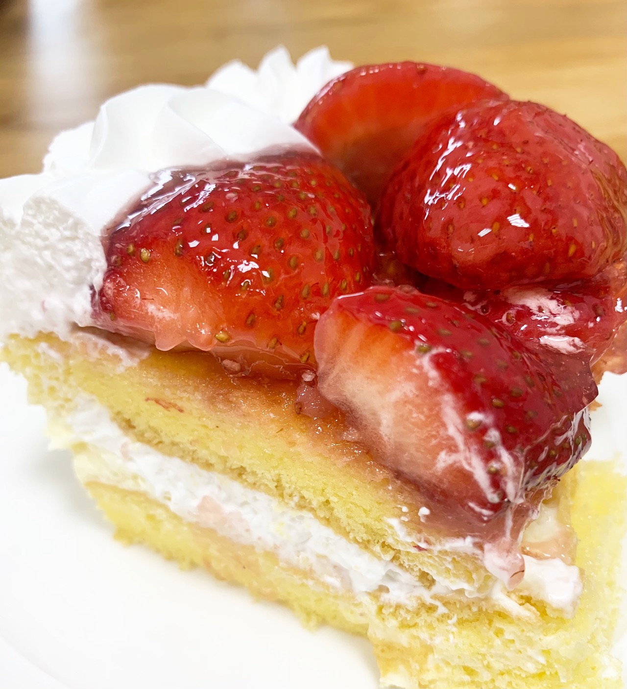 ストロベリー スコップケーキ 横33cm×縦17cm×高さ8cm(重さ:約1.5kg)
