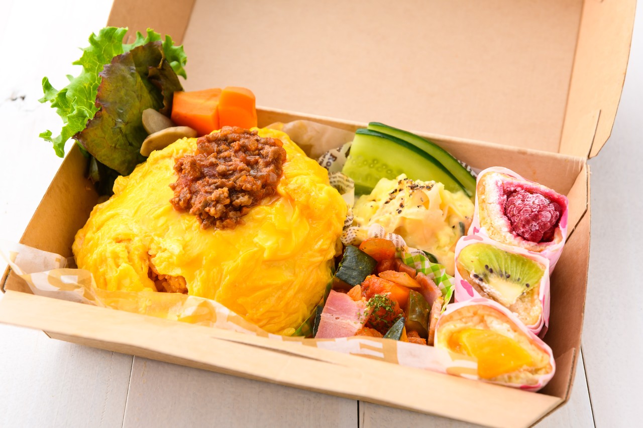 オムライスランチBOX