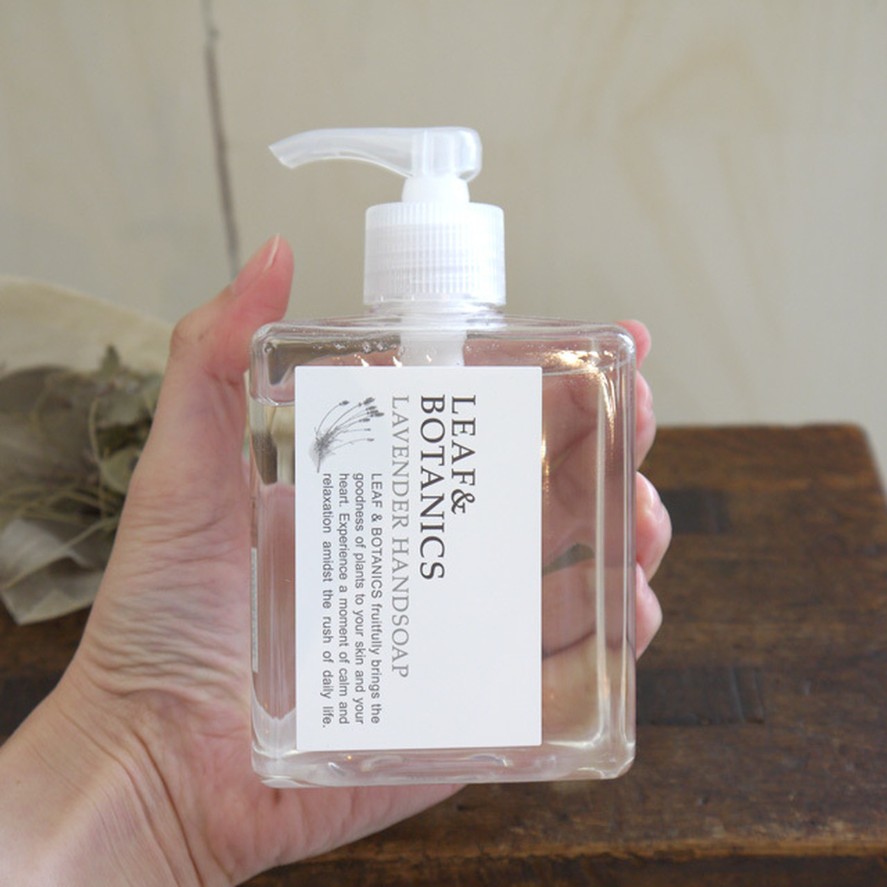 <松山油脂 LEAF&BOTANICS>ハンドソープ ラベンダー