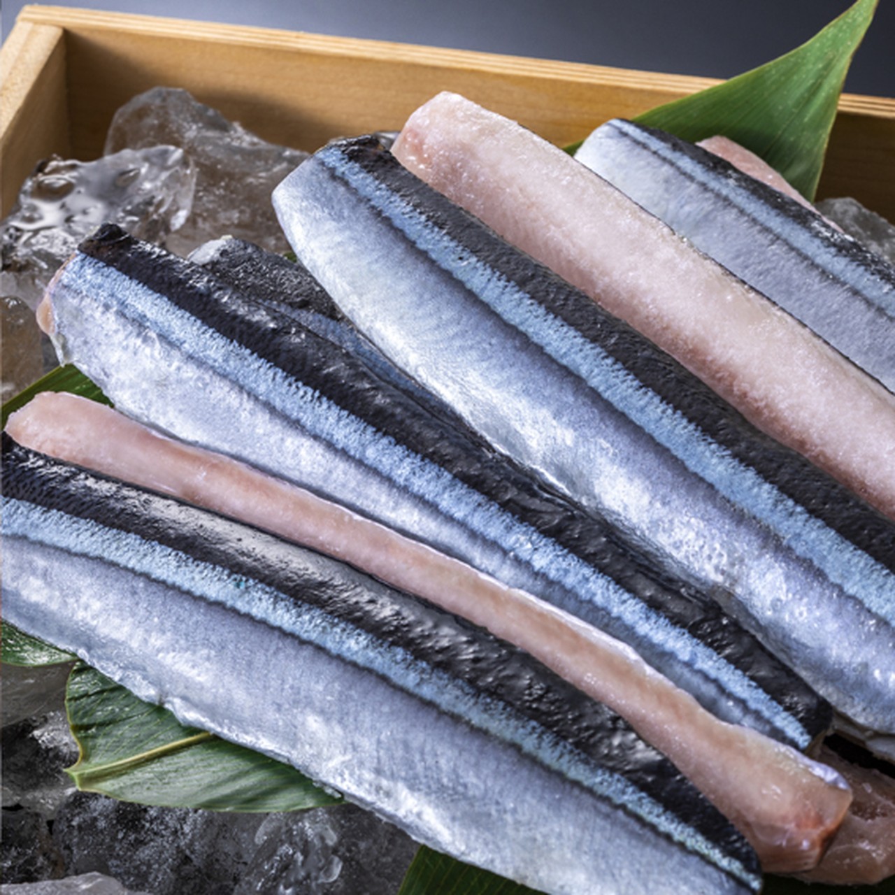 【送料無料】秋刀魚お刺身フィーレ(皮付き)