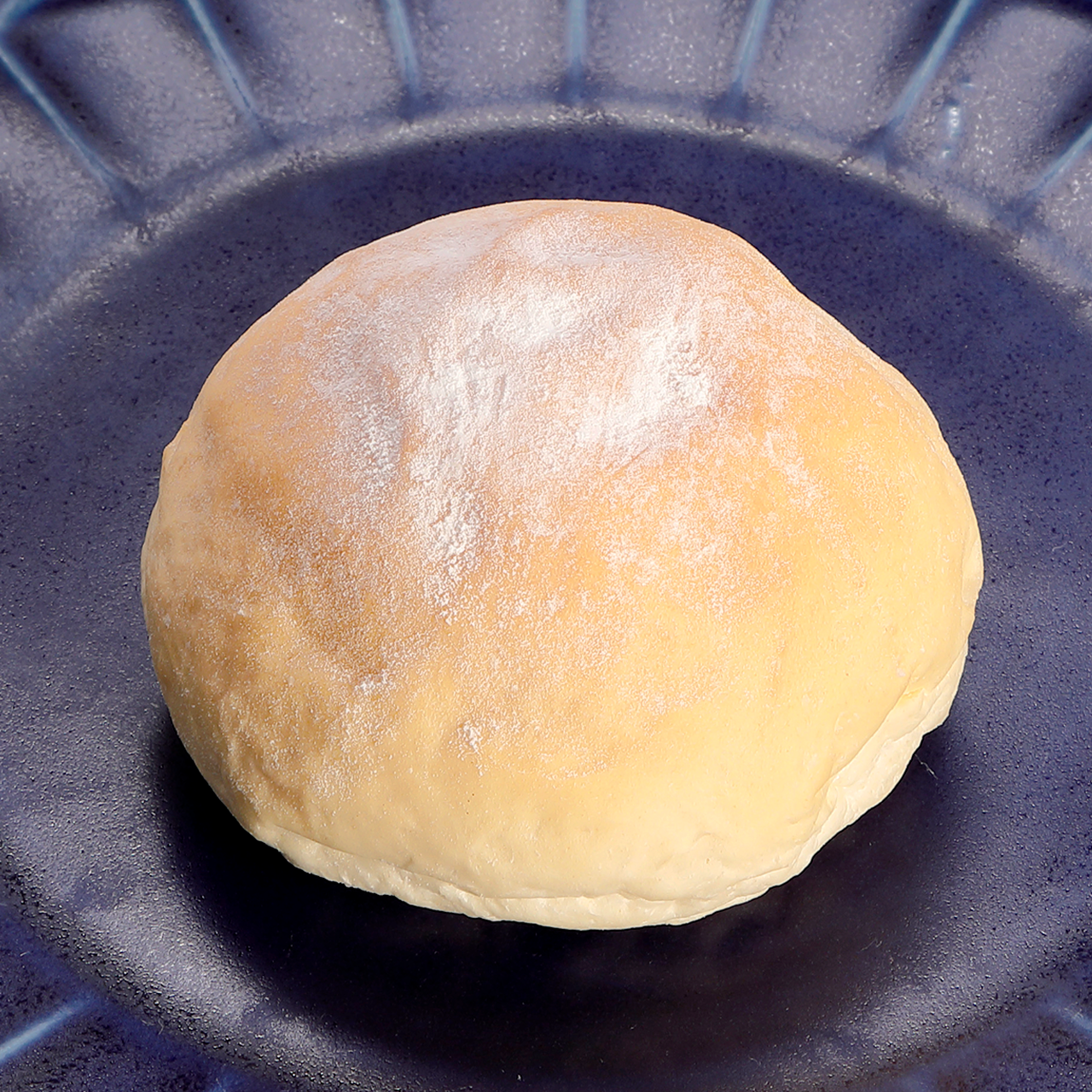 自家製まるパン 1コ