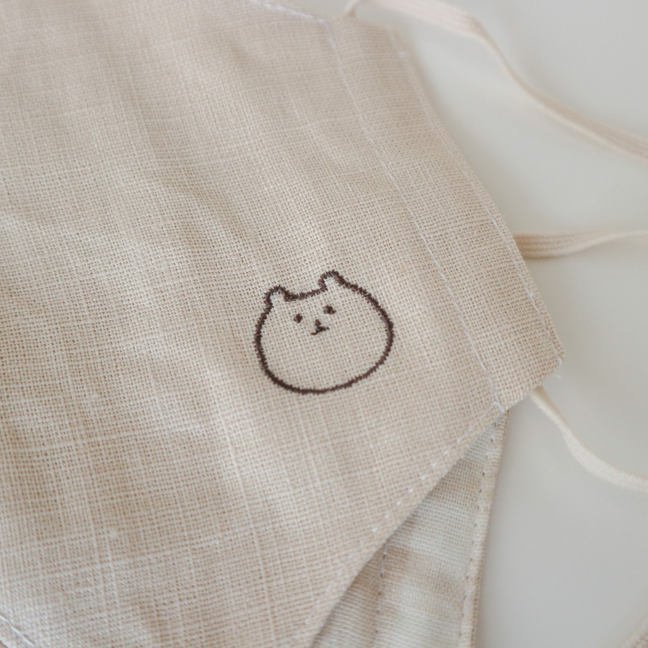 つみきの顎までマスク/リネン刺繍