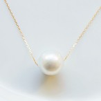 K18 クールな白蝶パールのシンプル1粒ネックレス