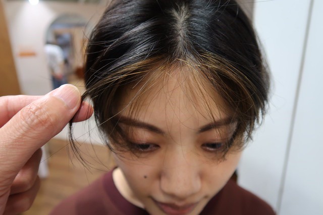 前髪に入れるハイライトでお洒落に Labyness ラビネス 公式オンラインストア 前髪に入れるハイライトでお洒落に Labyness ラビネス 公式オンラインストア