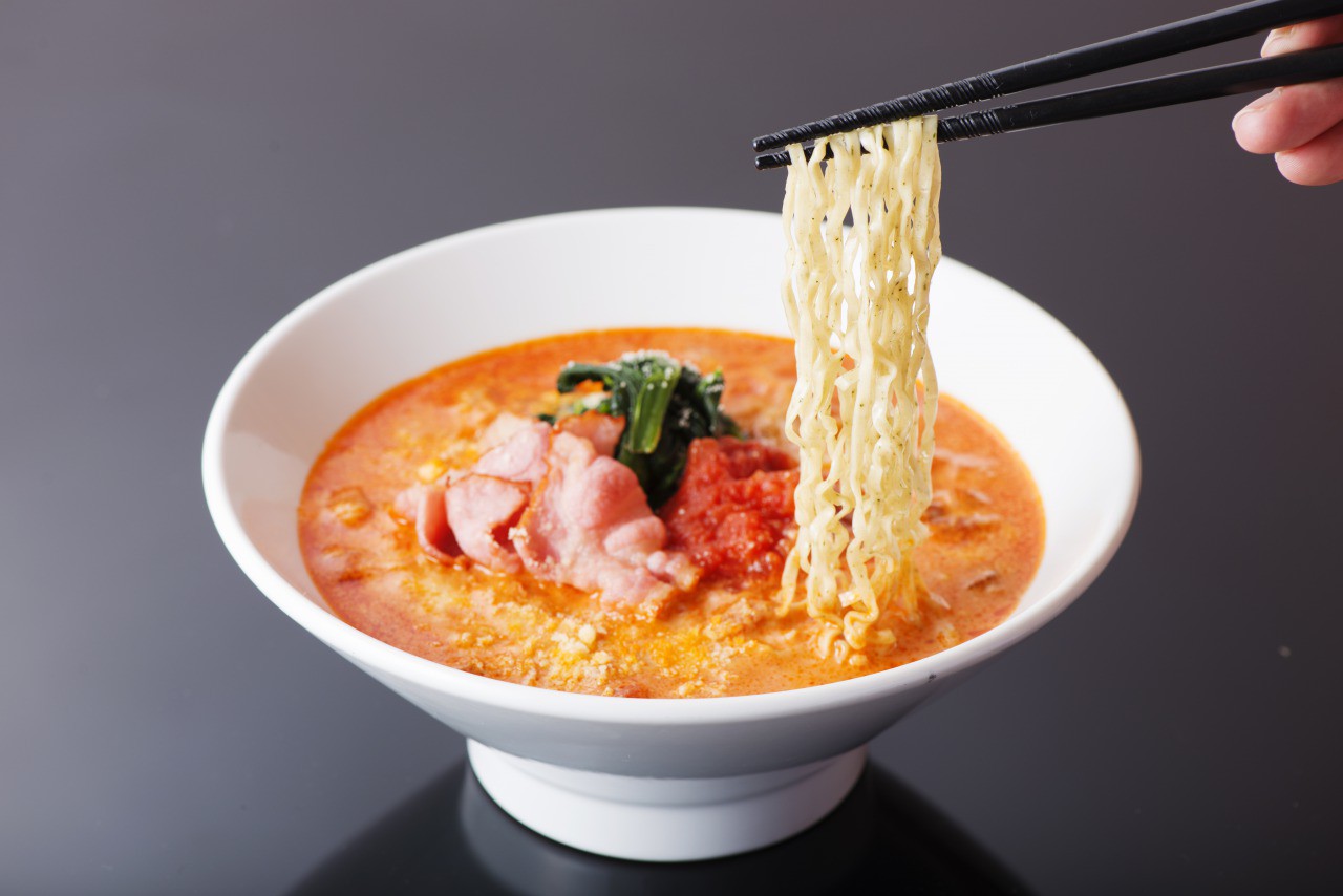 宮崎で大人気トマトラーメンがおうちで楽しめる商品が出来ました tomato ramen あうわ 宮崎で大人気トマトラーメンがおうちで楽しめる商品が出来ました tomato ramen あうわ