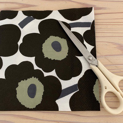 マリメッコ ペーパーナプキンでデコパージュ Dlofres Fabric Online Shop マリメッコ ペーパーナプキンでデコパージュ Dlofres Fabric Online Shop