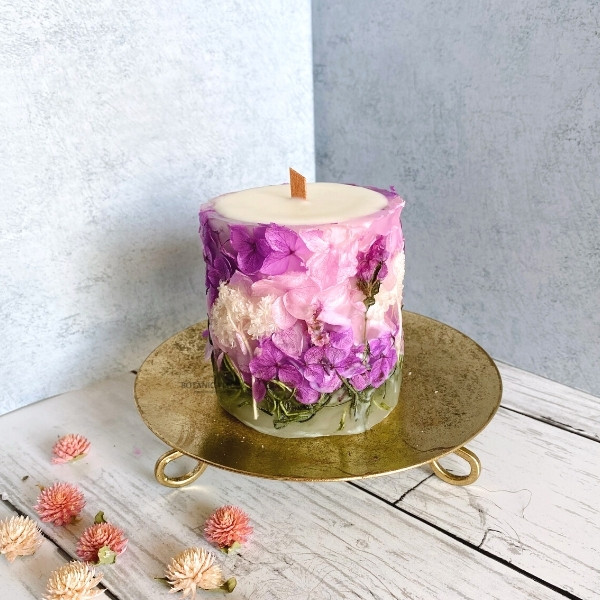 草花が浮き彫り 大豆と木芯の優しさに触れて欲しい 3dボタニカルソイキャンドル 3dボタニカルキャンドル専門店 Botanica Licca Luxury Candles