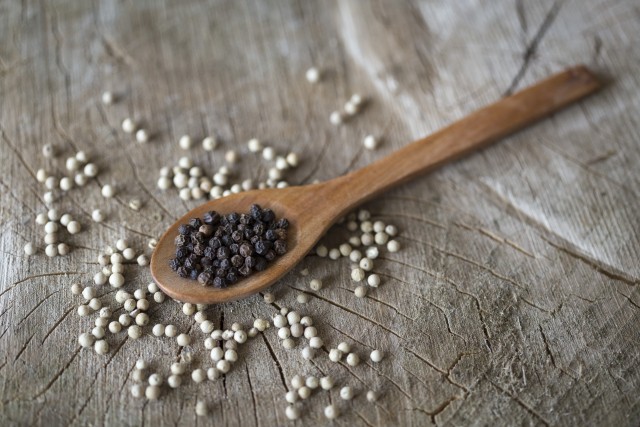 黒色のダイヤモンドと言われた胡椒の歴史 カンポットペッパー伝来の秘話 Foodnet