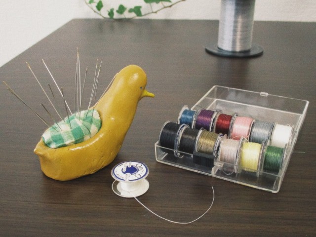 愛用品 ビーズ専用の針と糸 ハンドメイドのコスチュームジュエリーtinytany タイニータニー