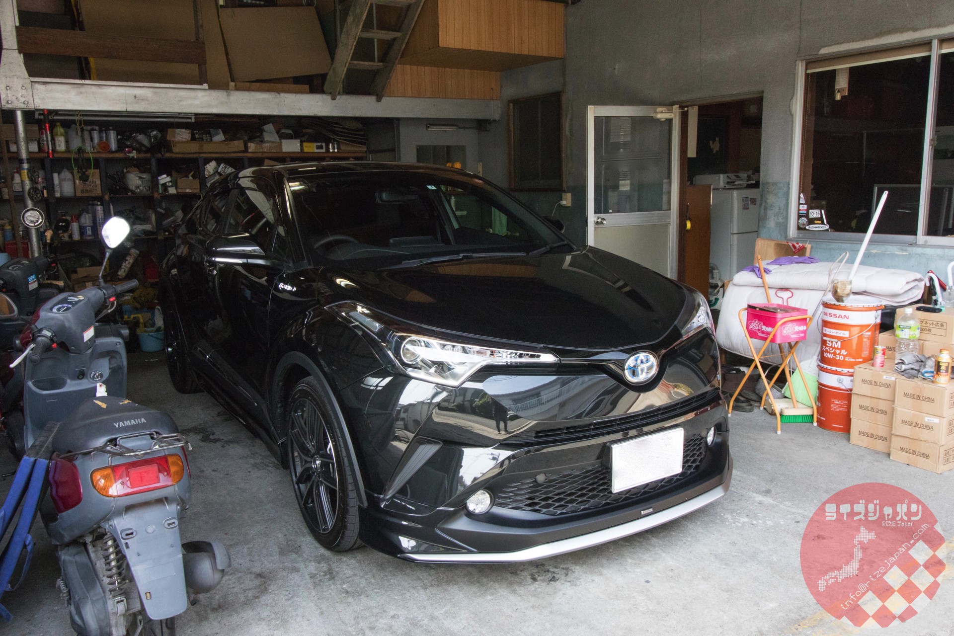 トヨタ C Hr ヘッドライト バックランプ ウインカー Led交換作業 Rize Japan トヨタ C Hr ヘッドライト バックランプ ウインカー Led交換作業 Rize Japan