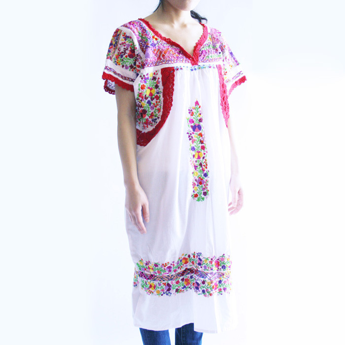 8 31まで Sale メキシコ刺繍ワンピースなど手仕事の一点物 Journey
