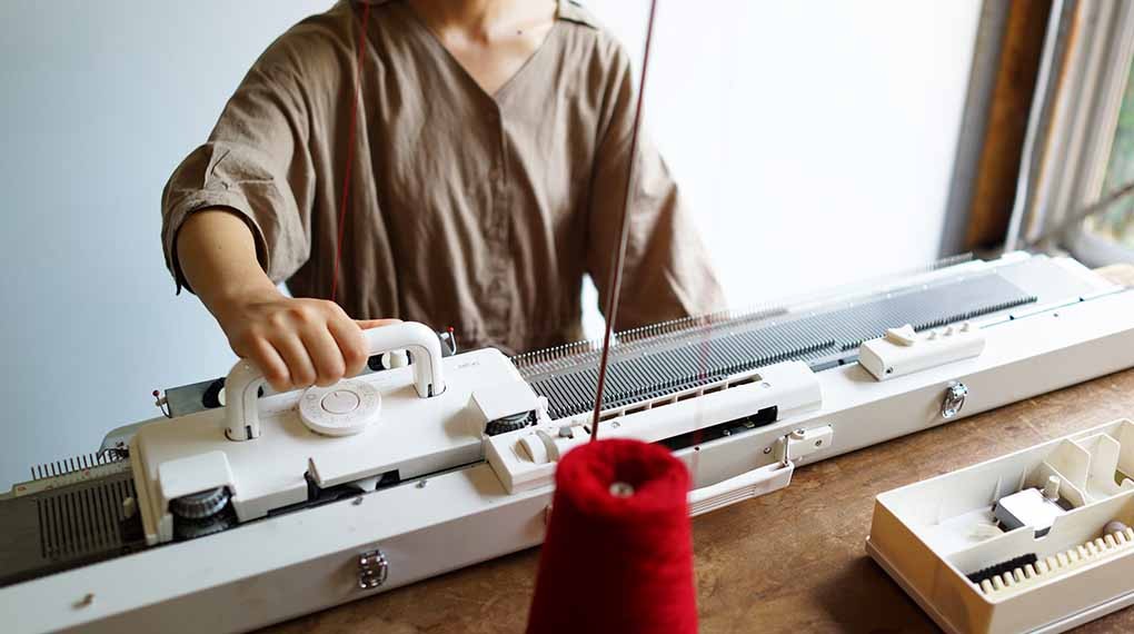 9月21日 22日 23日 29日 編み機のワークショップを島田店舗で行います And Wool