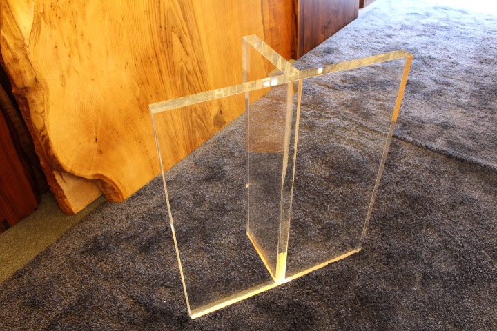 Sale アクリル T字脚入荷しました 無垢一枚板テーブル専門店 千年家具