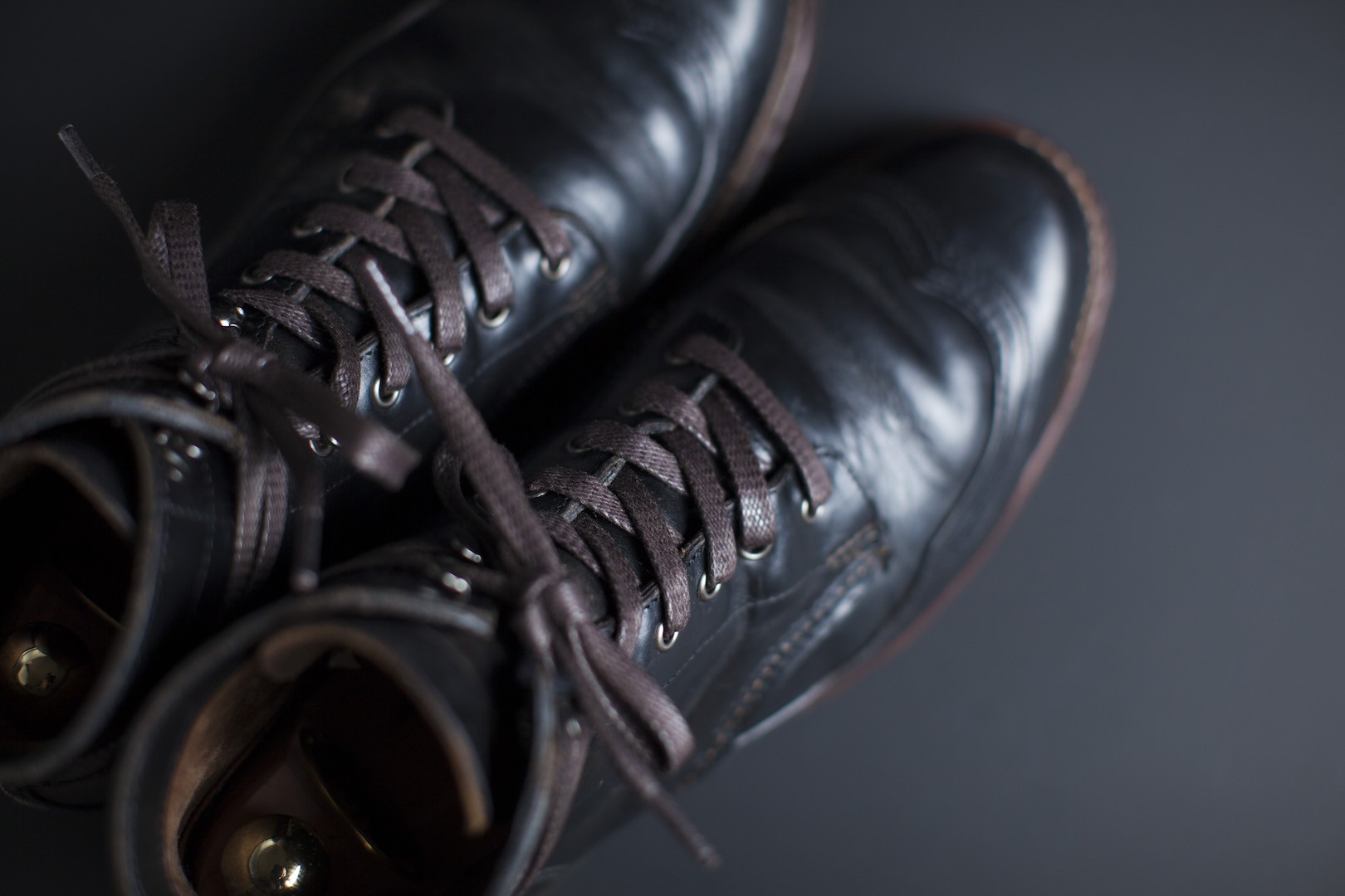 カジュアルの中にもエレガンスを 丈夫さも兼ね備えたファッション靴紐 Wax Shoelace T S Brand Online Store