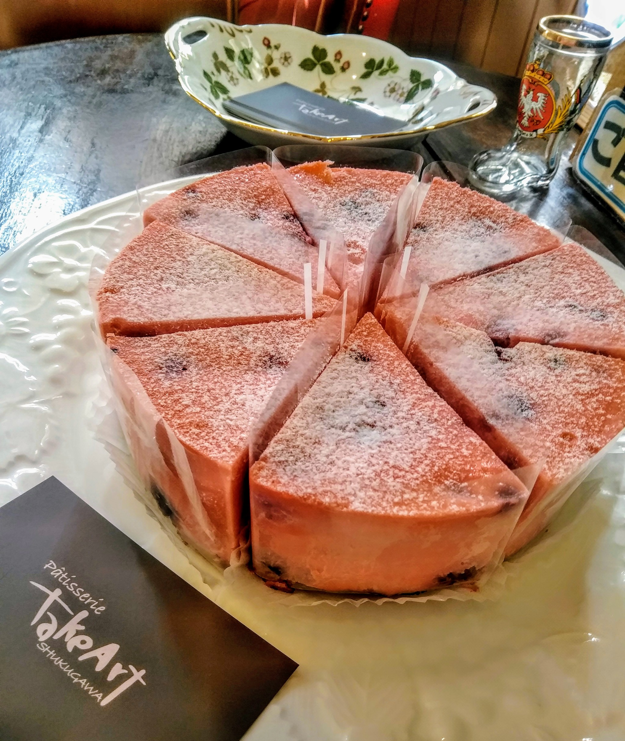 赤い実のベリーチーズケーキ パティスリー タケアート